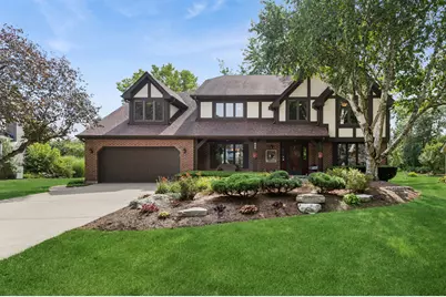 808 Lyndhurst Court, Naperville, IL 60563 - Photo 1