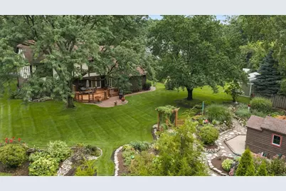 808 Lyndhurst Court, Naperville, IL 60563 - Photo 31