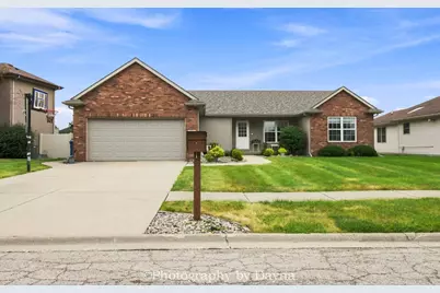 1725 Hunters Run Drive, Bourbonnais, IL 60914 - Photo 3