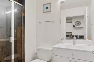 520 N Halsted St, Chicago, IL 60642 - Photo 11