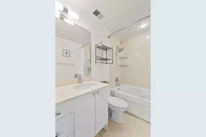 520 N Halsted Street #305, Chicago, IL 60642 - Photo 21