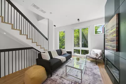 4250 W Belmont Avenue #6, Chicago, IL 60641 - Photo 5