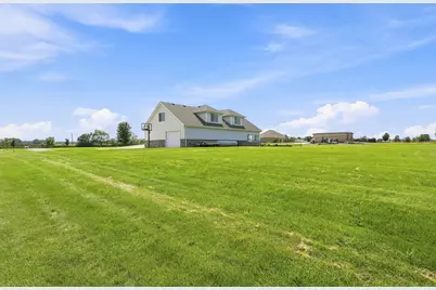 4673 W 3000N Road, Kankakee, IL 60901 - Photo 143