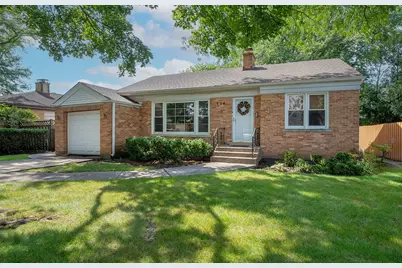 334 Spruce Street, Glenview, IL 60025 - Photo 1