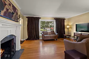 334 Spruce St, Glenview, IL 60025 - Photo 13