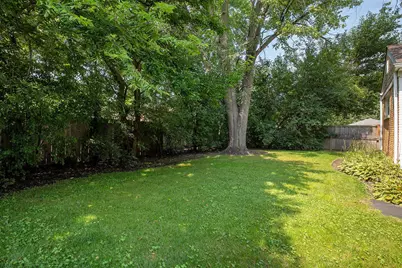 334 Spruce Street, Glenview, IL 60025 - Photo 3
