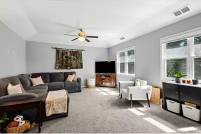[Address not provided], Forest Park, IL 60130 - Photo 5