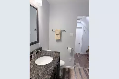 1228 W Lincoln Boulevard, Freeport, IL 61032 - Photo 23