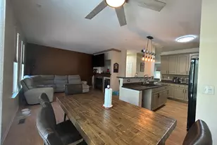 5643 Cambridge Way, Hanover Park, IL 60133 - Photo 3