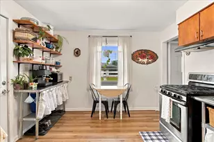 706 Adams St, Oregon, IL 61061 - Photo 9