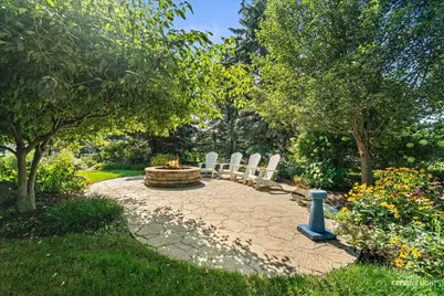 11N600 Hunter Trail, Elgin, IL 60124 - Photo 35