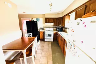 [Address not provided], Hoopeston, IL 60942 - Photo 3