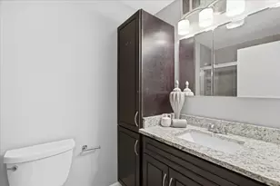 155 N Harbor Dr, Chicago, IL 60601 - Photo 13