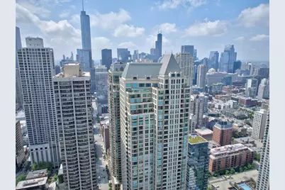 25 E Superior Street #1006, Chicago, IL 60611 - Photo 31