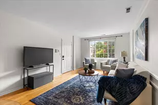 1436 N Bosworth Ave, Chicago, IL 60642 - Photo 5