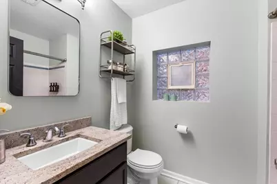 1436 N Bosworth Avenue #2, Chicago, IL 60642 - Photo 15