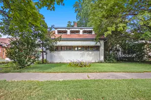 277 Nuttall Rd, Riverside, IL 60546 - Photo 1