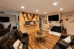 19428 Oak Ave, Country Club Hills, IL 60478 - Photo 3
