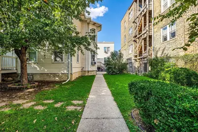 4418 W Armitage Avenue #1R, Chicago, IL 60639 - Photo 1