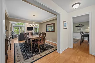 777 Cherokee Rd, Lake Forest, IL 60045 - Photo 9