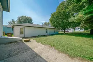 606 S 2nd St, Oregon, IL 61061 - Photo 31