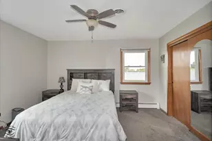 365 N Elm St, Herscher, IL 60941 - Photo 13