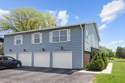 784 Leicester Road #784, Elk Grove Village, IL 60007 - Photo 1