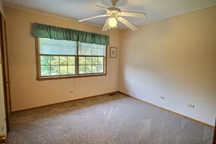 23235 S Volbrecht Rd, Crete, IL 60417 - Photo 25