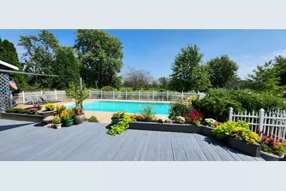 23235 S Volbrecht Road, Crete, IL 60417 - Photo 5