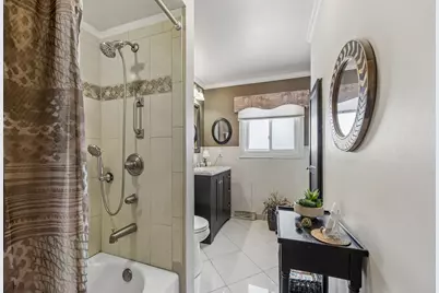 18846 Queens Road, Homewood, IL 60430 - Photo 9