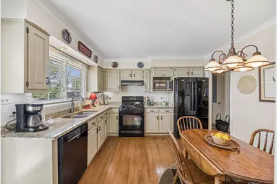 18846 Queens Road, Homewood, IL 60430 - Photo 11
