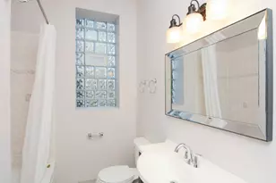 2202 W Belmont Ave, Chicago, IL 60618 - Photo 17