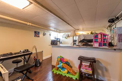 1033 W Atlantic Avenue, Waukegan, IL 60085 - Photo 13