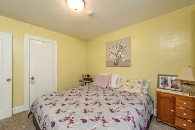 1033 W Atlantic Avenue, Waukegan, IL 60085 - Photo 19