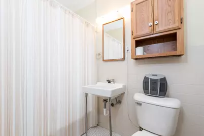 1033 W Atlantic Avenue, Waukegan, IL 60085 - Photo 5