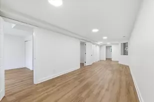 6506 S St Lawrence Ave, Chicago, IL 60637 - Photo 17