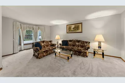 1384 President Street, Glendale Heights, IL 60139 - Photo 5