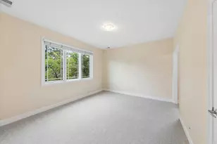 158 E Columbia Ave, Elmhurst, IL 60126 - Photo 17