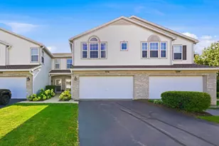 3250 Ronan Dr, Lake in the Hills, IL 60156 - Photo 1