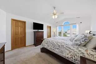 3250 Ronan Dr, Lake in the Hills, IL 60156 - Photo 17