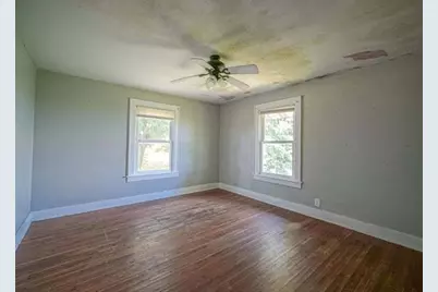 927 N Valentine Road, Polo, IL 61064 - Photo 31