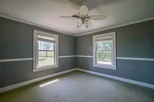 927 N Valentine Rd, Polo, IL 61064 - Photo 33