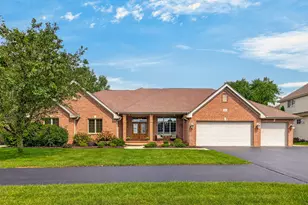 414 Castlewynd Dr, Loves Park, IL 61111 - Photo 1