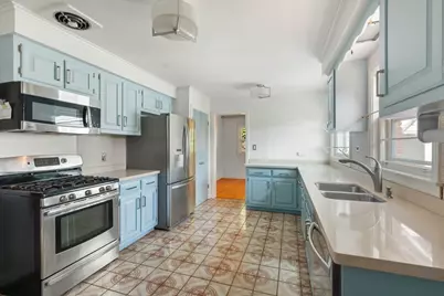 8663 Gross Point Road, Skokie, IL 60077 - Photo 7