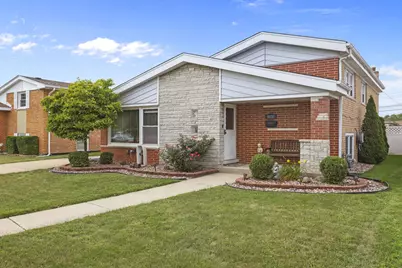 9232 Parkside Avenue, Oak Lawn, IL 60453 - Photo 3