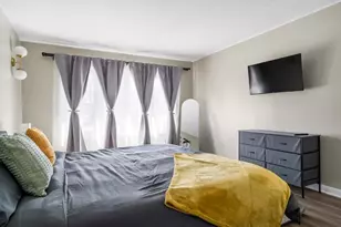 816 W St James St, Arlington Heights, IL 60005 - Photo 15