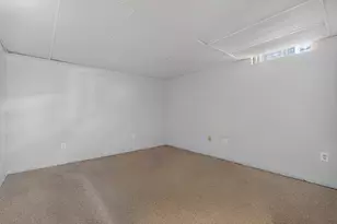 16 Sherwick Rd, Oswego, IL 60543 - Photo 35