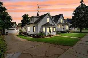 1107 Sterling Ave, Joliet, IL 60432 - Photo 3