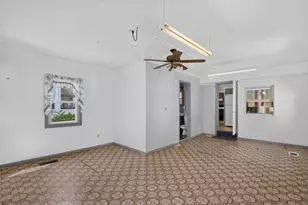 1107 Sterling Ave, Joliet, IL 60432 - Photo 19
