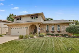 14147 Mallard Dr, Orland Park, IL 60467 - Photo 1